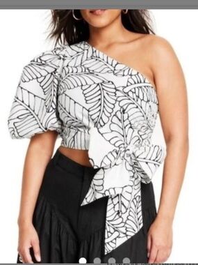 Fe Noel for Target Black & White One-Shoulder Leaf-Print Tie Crop Top